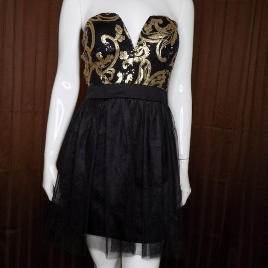 Windsor Dress Gold Black Sequin Strapless Dress Size Medium